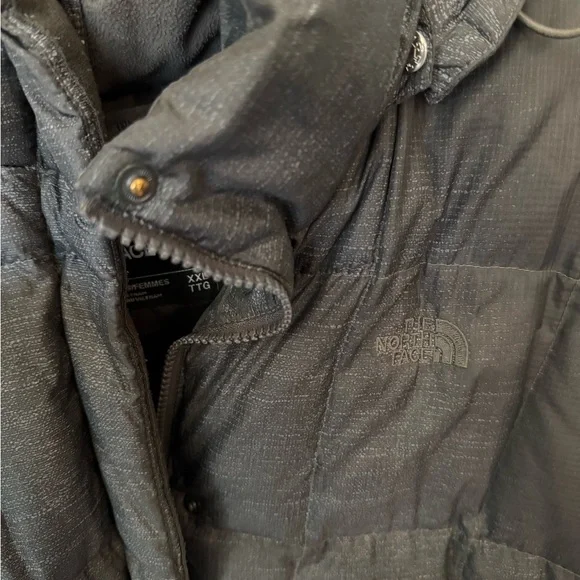 Women's North Fave Gray Puffer Coat - Picture 3 of 4
